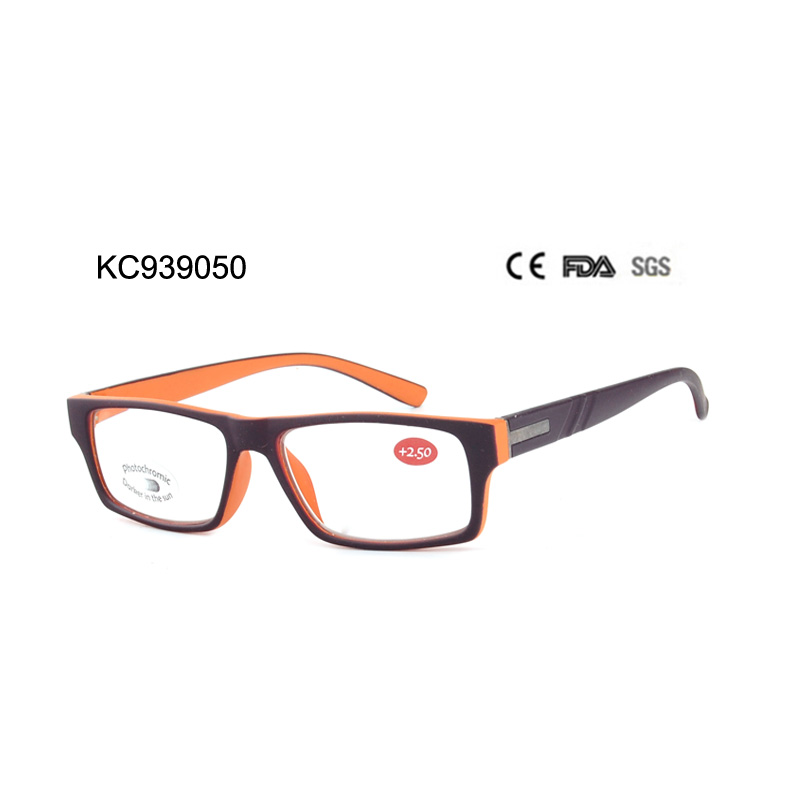Photochromic reading glasses