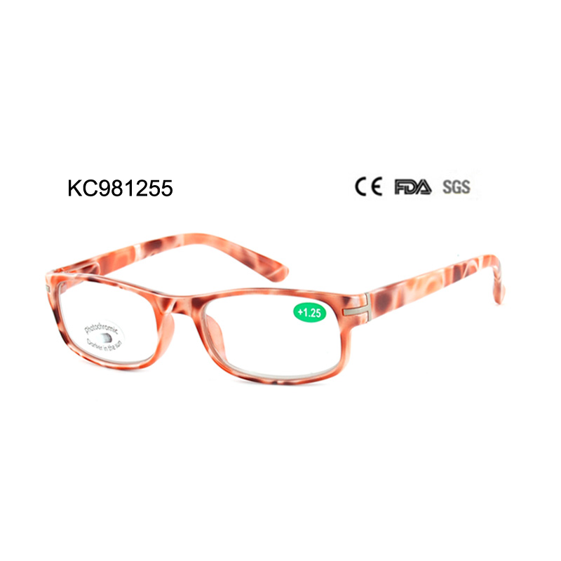 Photochromic reading glasses